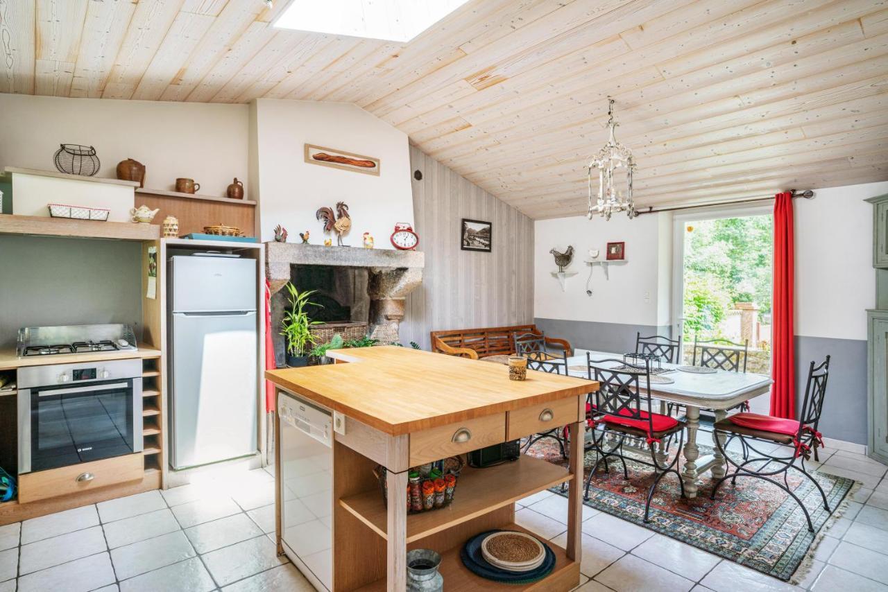 Le Moulin De Pilet Villa Mortagne-sur-Sevre Екстериор снимка