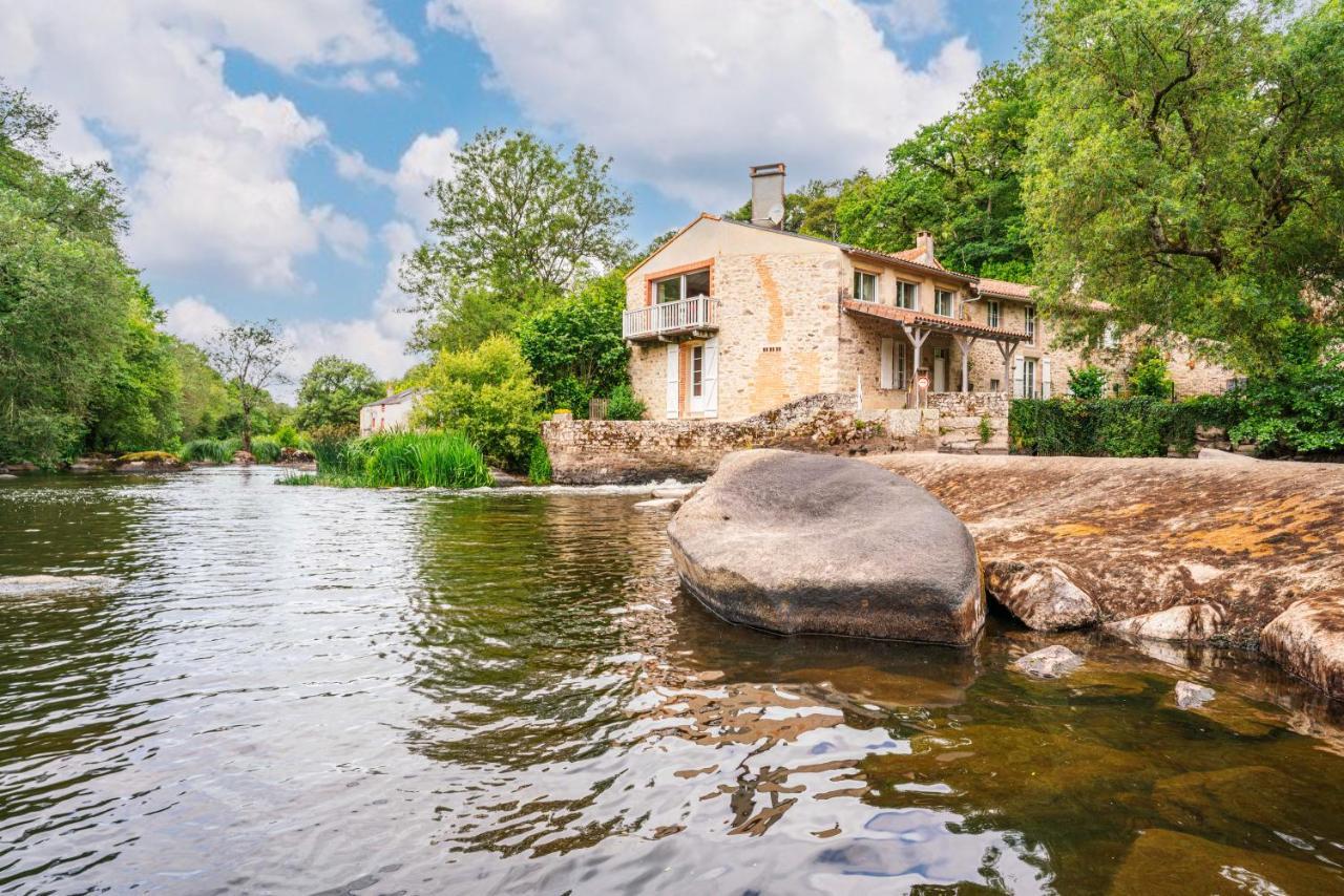 Le Moulin De Pilet Villa Mortagne-sur-Sevre Екстериор снимка